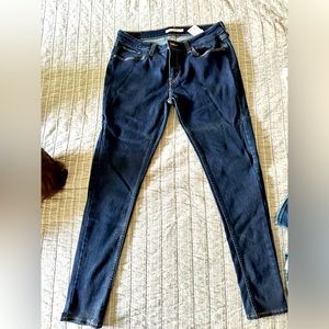Levi high waist skinny jeans